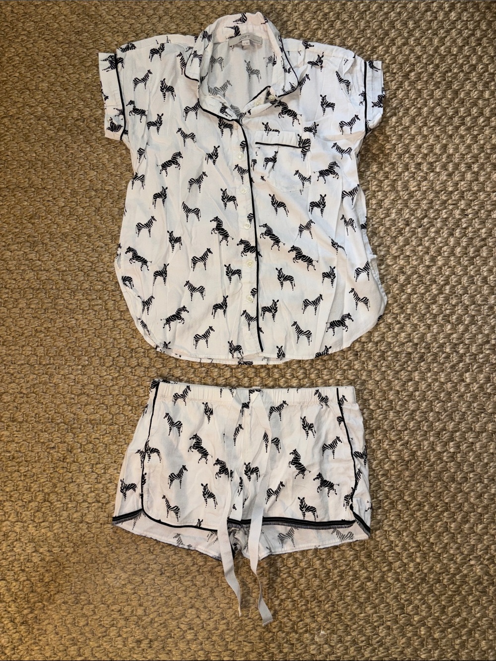 Women’s Zebra Print Short Pajama Set in Black & White